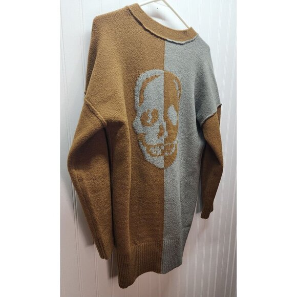 Two-Tone Brown & Gray Skull Graphic Cardigan Sweater Button Front Long Sleeve Ov - Picture 3 of 14